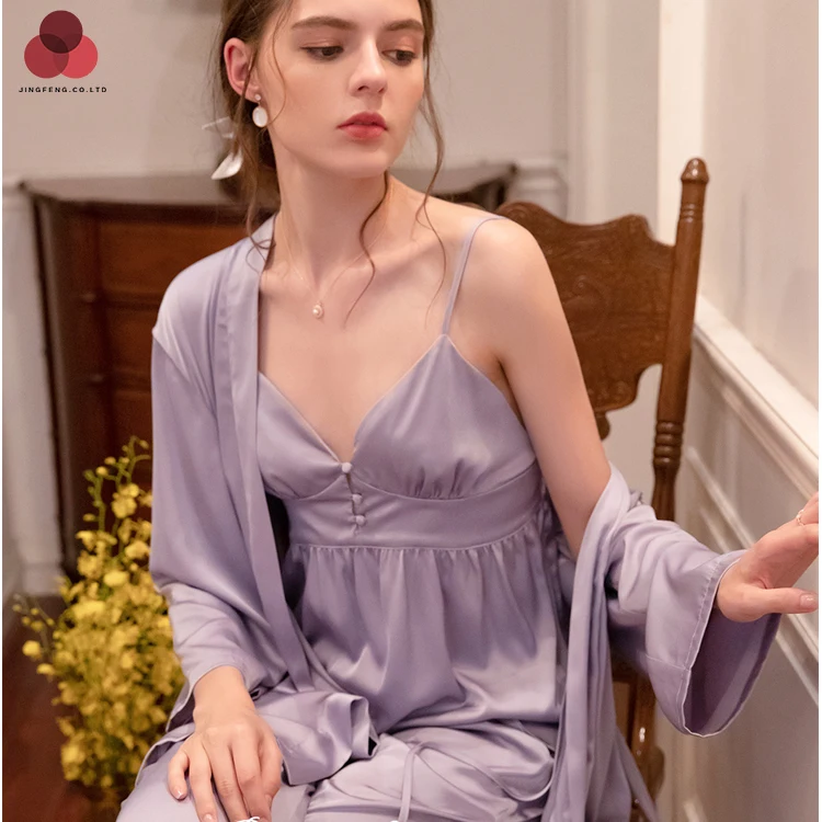 Женские пижамы для осени
