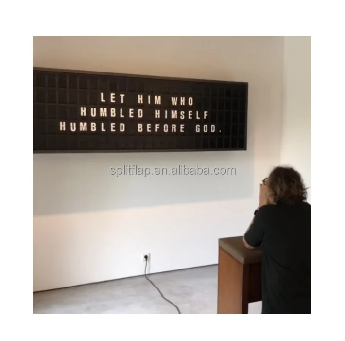 museum display board airport sign board departure board split flap display