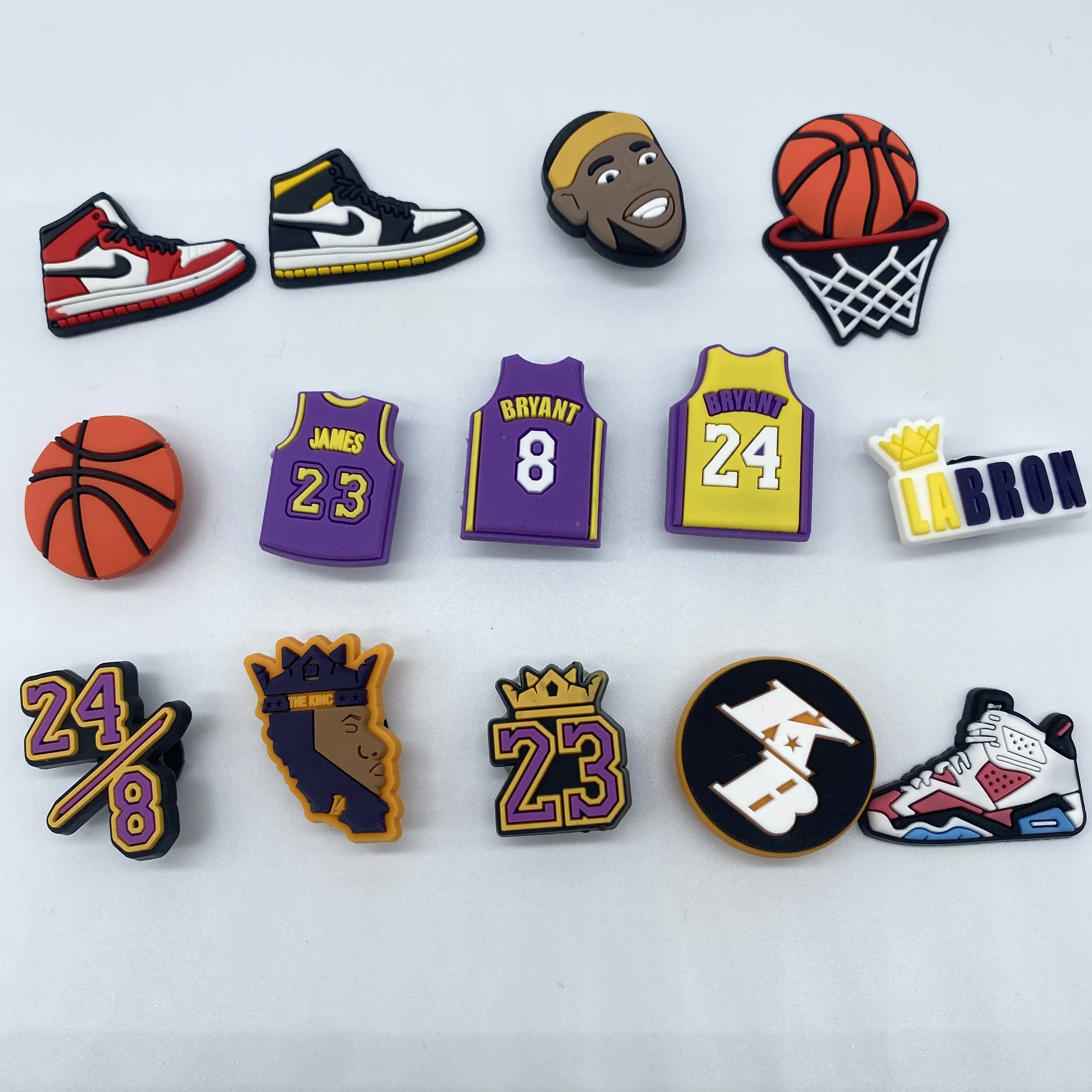 KOBE оптовая продажа изготовление на заказ «сделай сам» Кроксы подвески баскетбол ПВХ мягкие украшения для обуви забивка в качестве подарка