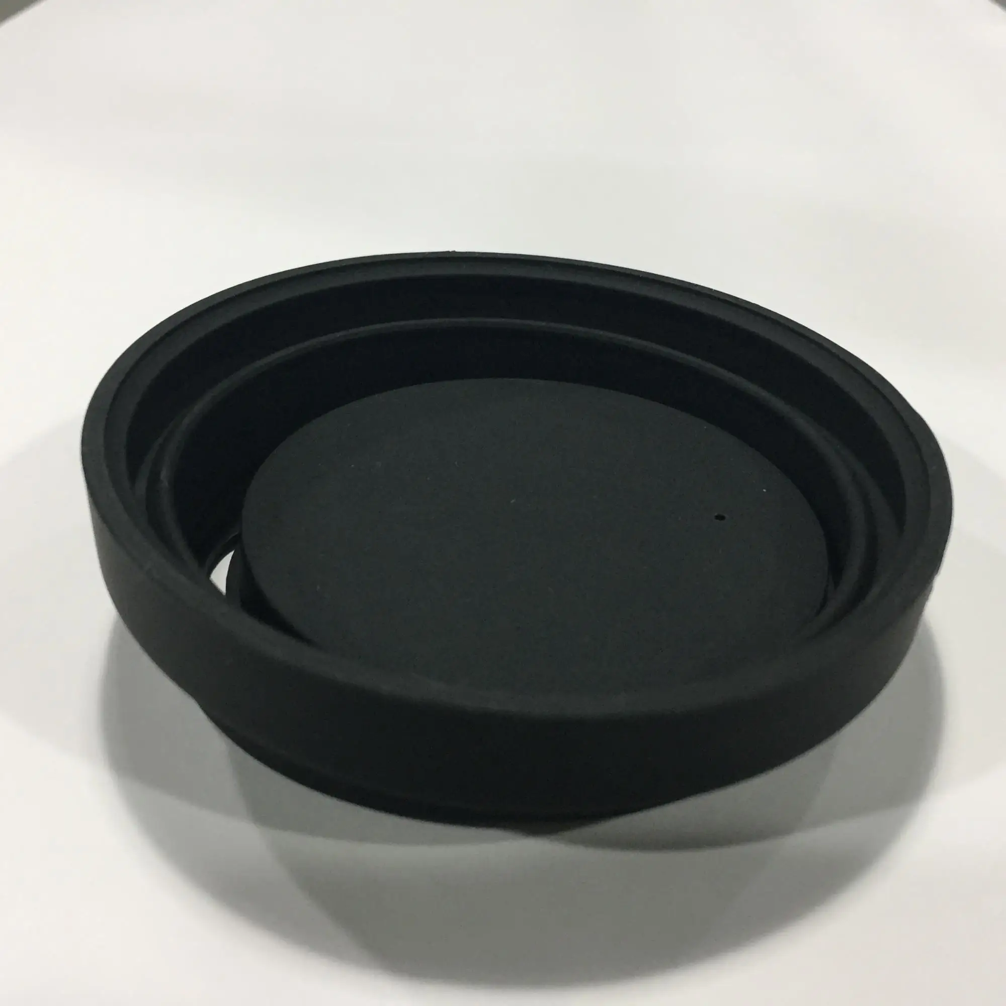 Самая популярная цветная силиконовая крышка 9,0 см в форме Луны для кофейной чашки