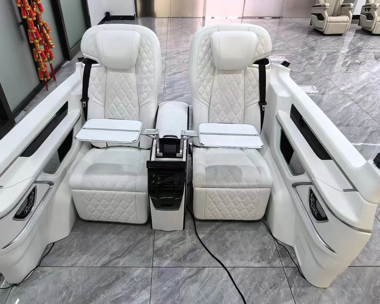 Mona Lisa business car set, luxury bar seat armrest table board, with hidden seats, lifting TV wall  interior  for BENZ vclass