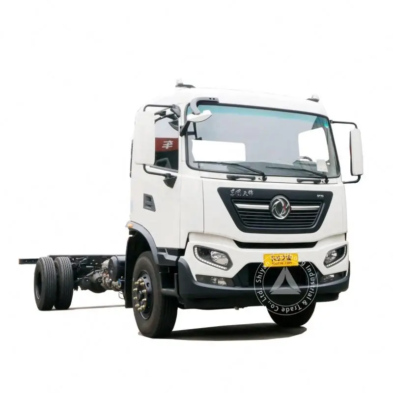 3 5 6 ton loading cargo lorry truck malaysia with box 5m to 6.1m dimensions for sale