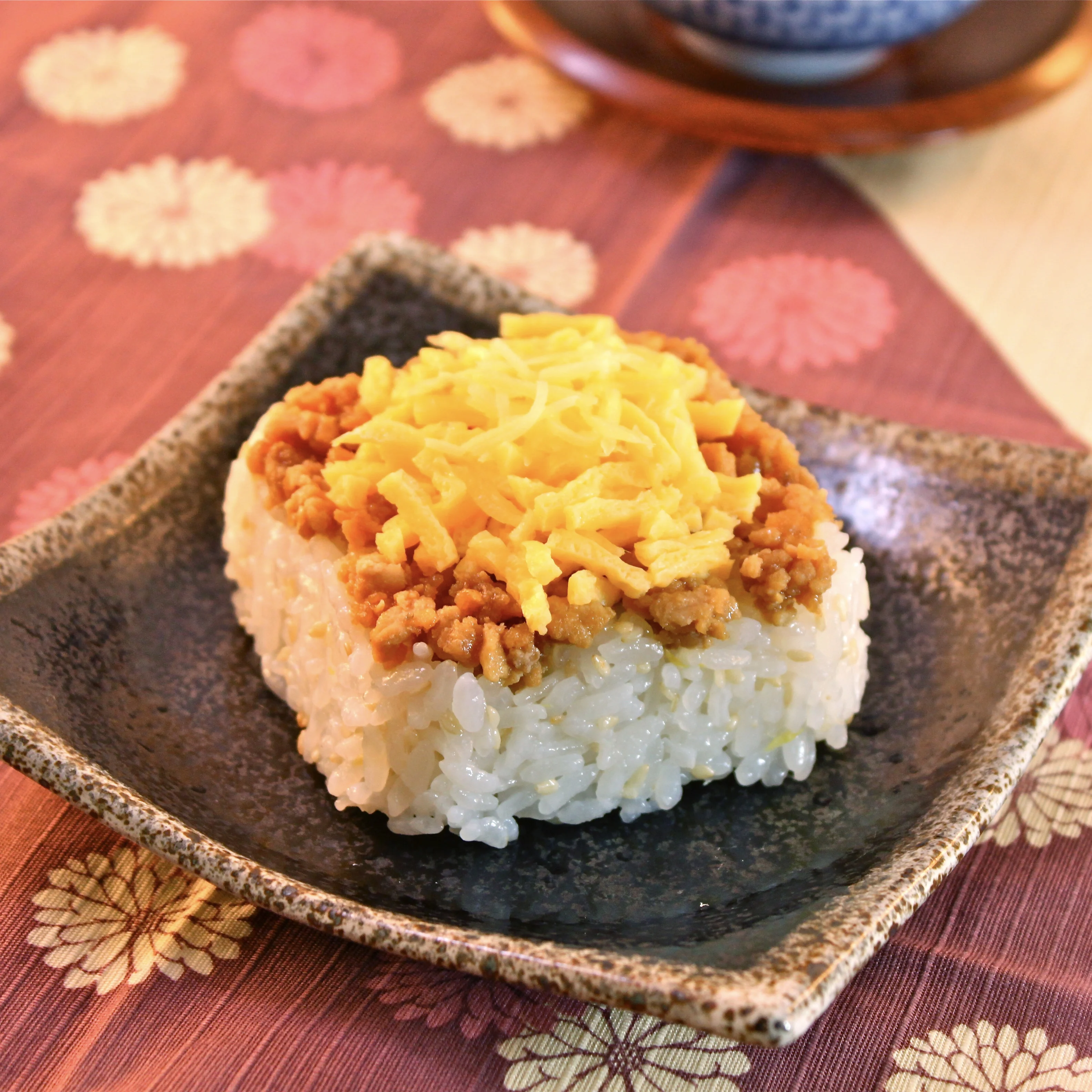 Authentic japanese cuisine chicken sushi meal food instant rice