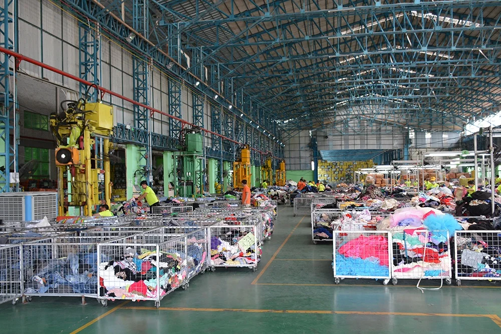 Высококачественная волосатая обувь подержанной фирменной обуви Турции