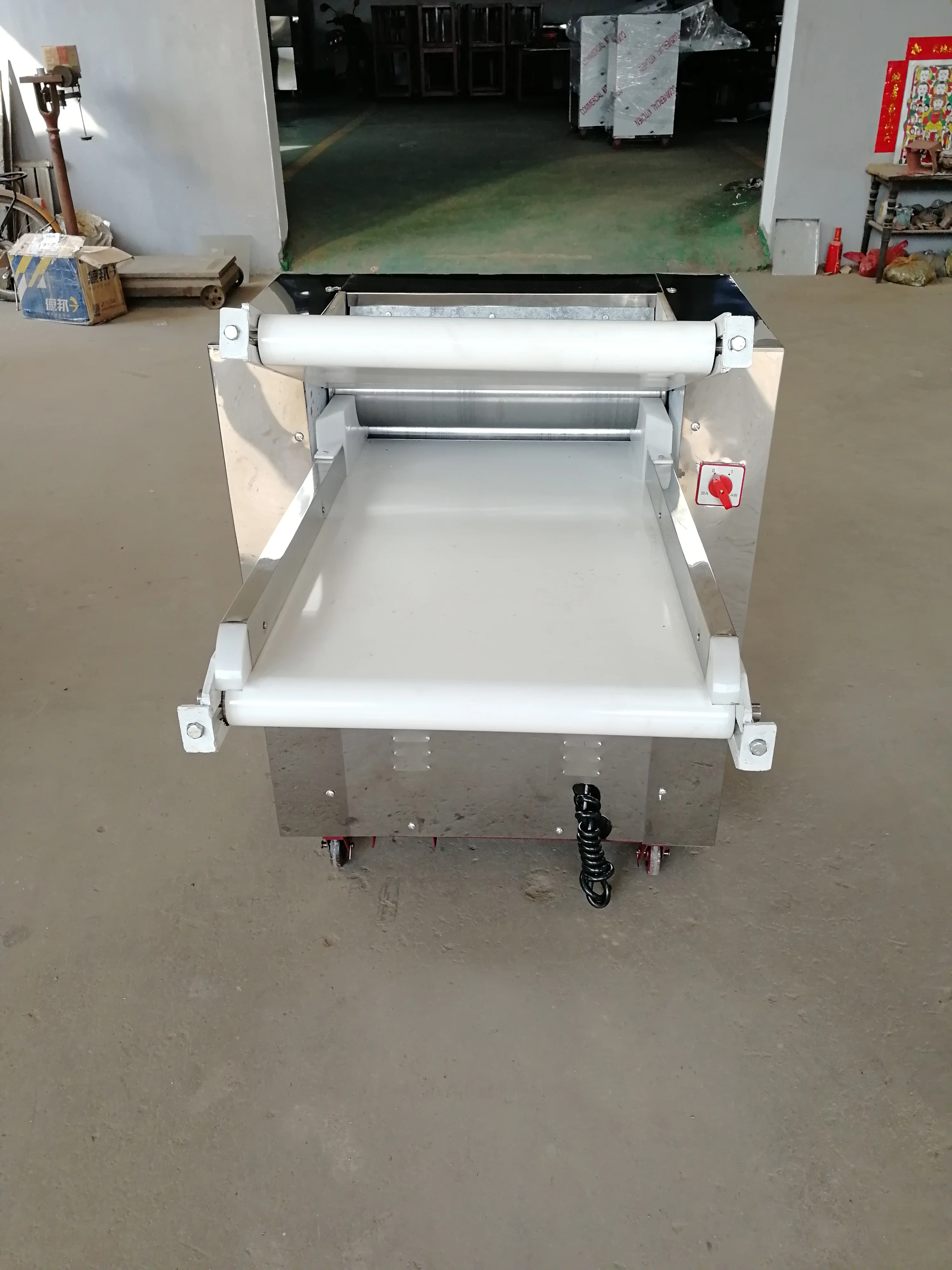 
Commercial table pizza dough roller machine low price 