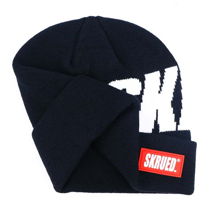 Hengxing christmas men women winter warm black white jacquard custom rubber patch logo knitted beanie