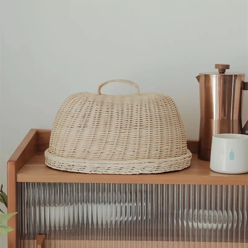 Wholesale handmade rattan basket storage boxes storage rattan box for fruit and bread with lid