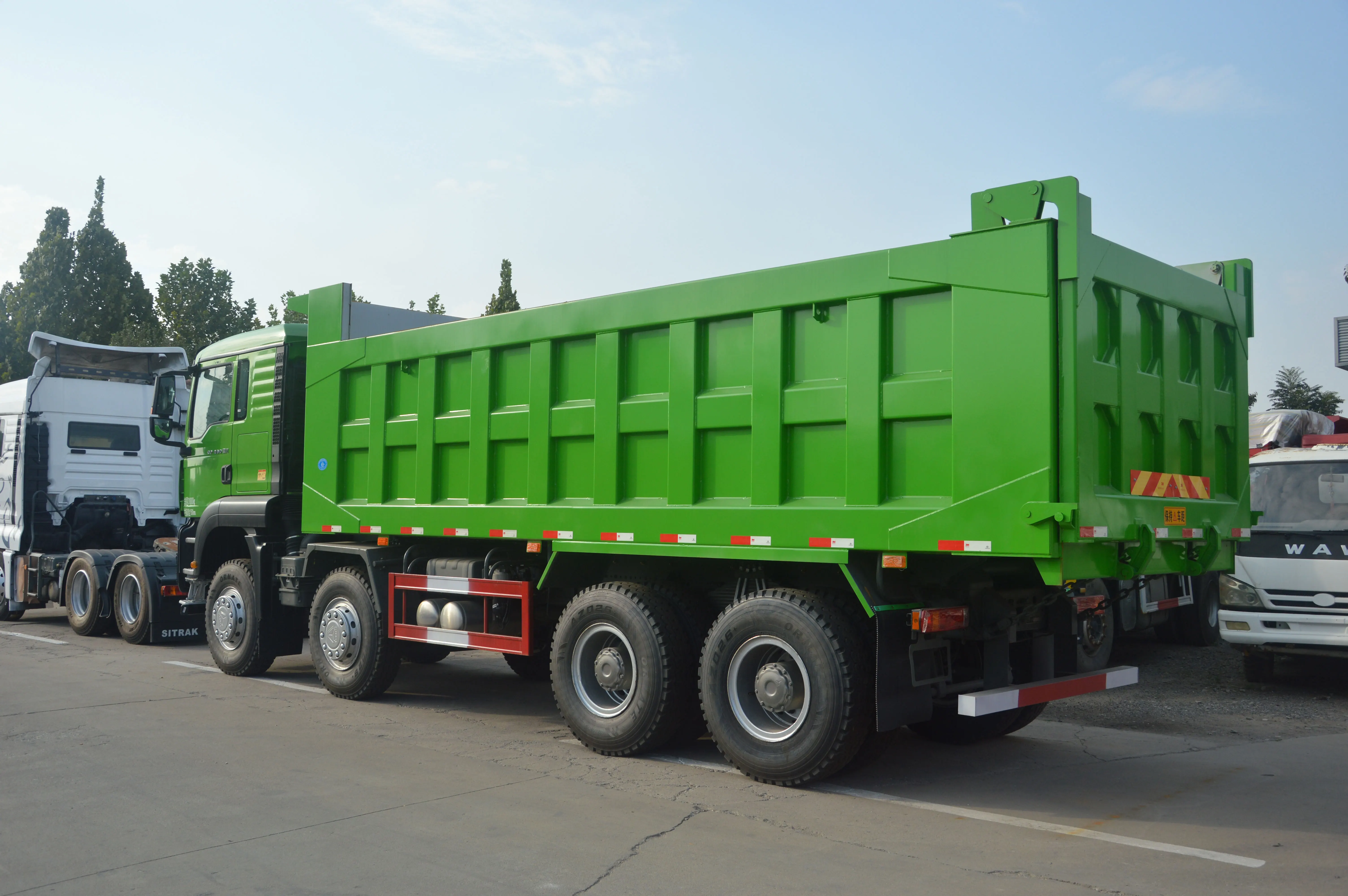 Sinotruk HOWO 10 колес 20 30 кубических метров 40 тонн 50
