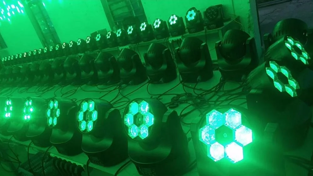  Мини пчелиный глаз BALME0641 6ps 12w LED RGBW 4 в 1 диско движущееся головное профессиональное