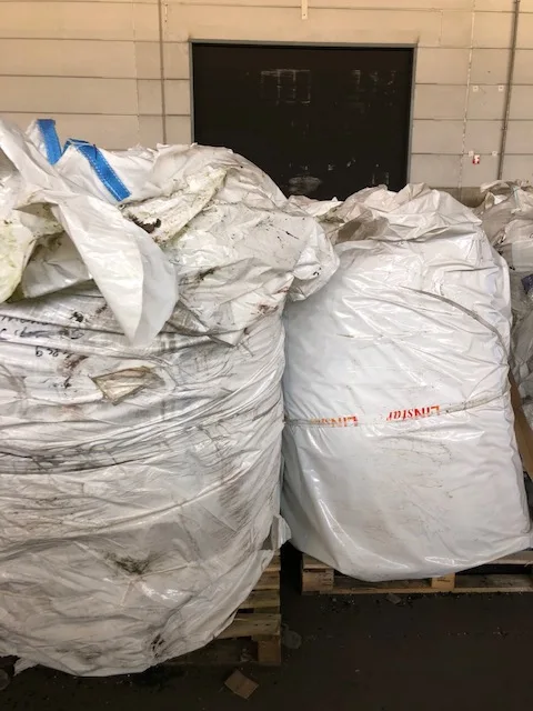 
Recycled PET Flakes / Pet Bottle Flake / PET Chips Bottle Grade Bottle Raw Material Mix Color 8mm-13mm Europe Post-production 0% 