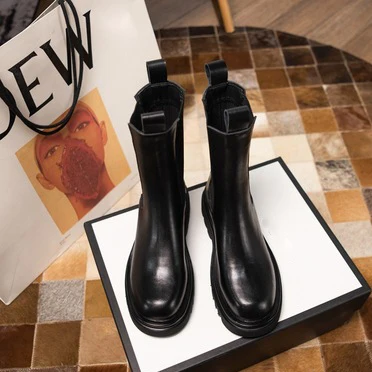 Wholesale mid-calf chelsea round toethick sole genuine leather chelsea boot woman