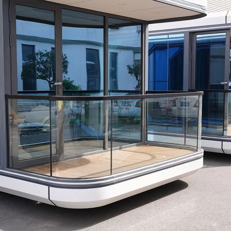 2024 New Style Vessel Container Houses Prefab Space Capsule E7 Cottage Boat House Luxury Showroom for USA