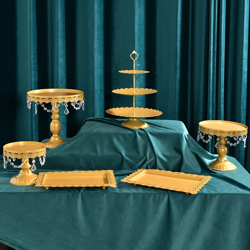Feast Party Wedding  3 Layer Cake Display Stand Dessert Tray Crystal Gold Cakes Stand Sets