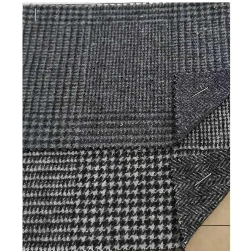 Два вида твидовых двусторонних шерстяных тканей в наличии