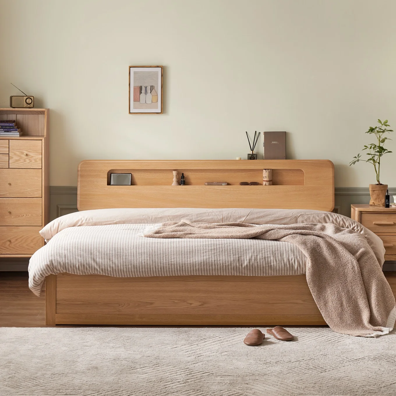 F8019 Wooden Bedroom Bed Furniture Set Solid Oak Wood Double with Storage