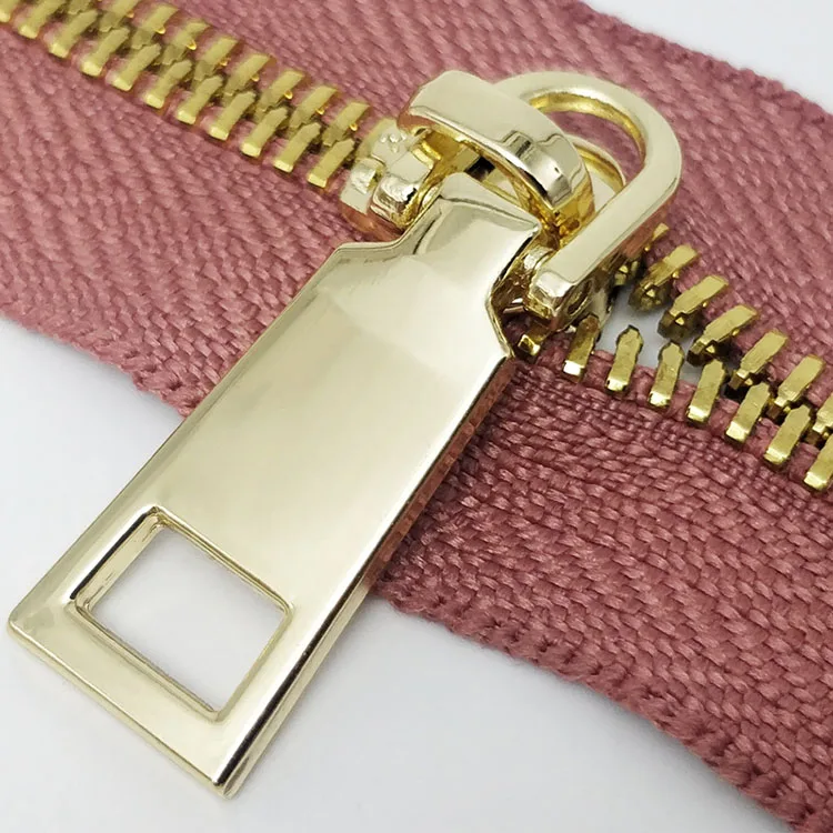 Custom High Quality Zipper Accessories pulls Metal Zipper Box Brand Logo Zipper Puller for Briefcases backpack