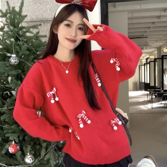 Custom OEM and ODM Winter Christmas color scheme Fashion loose casual knitted sweater  for women