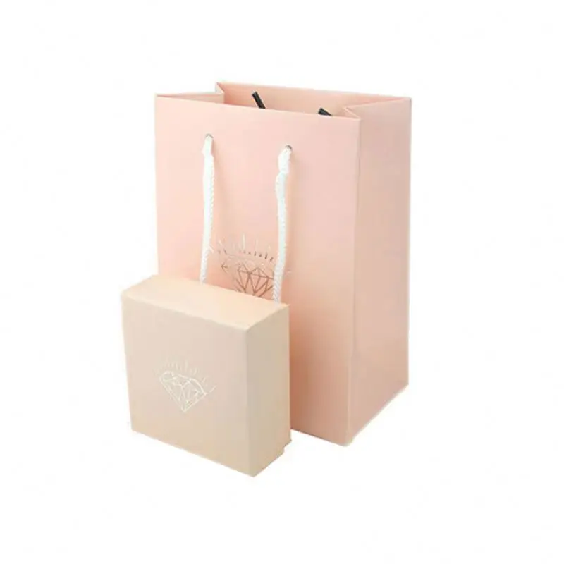 
High quality cheap custom apc-447 gold cotton filled paper jewelry box 