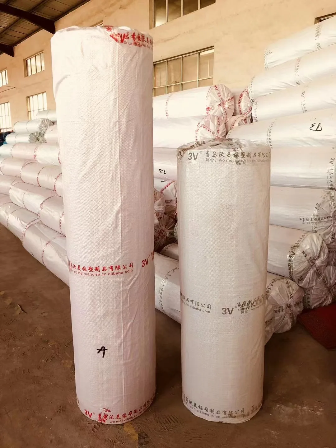 PVC Snake Flooring  Hollow Hexagon Mat PVC S type anti-slip water proof carpet pvc mat in roll