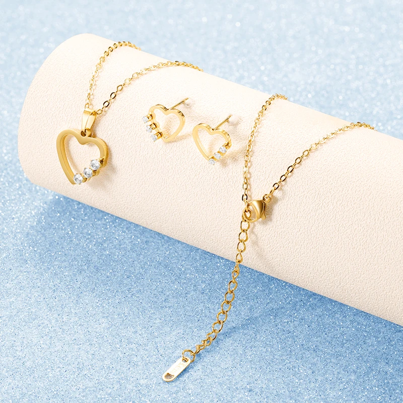 Сердце любовь кулон женские ювелирные изделия 18K Позолоченные из нержавеющей стали бриллиантовое ожерелье набор серег
