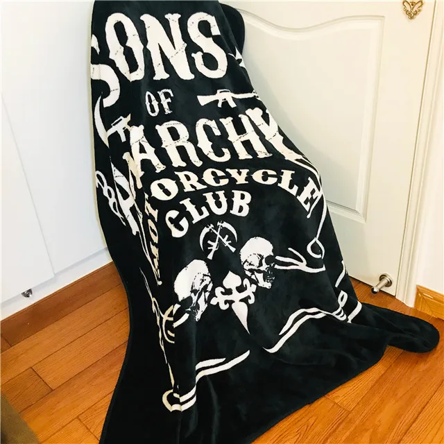 Wholesale Soft Warm Double Thick Black White Bedding Skull Digital Printed Plush Sherpa Fleece Blankets