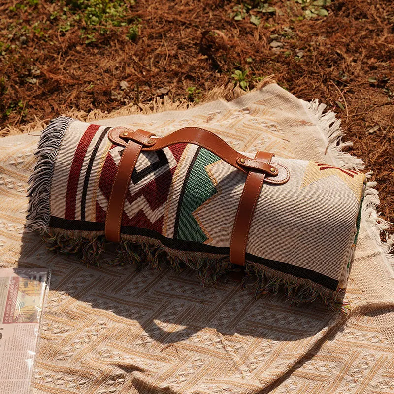 Wholesale high quality  Picnic mat Moisture-proof mat thickened ins wind outdoor floor mat camping picnic cloth Bohemian blanket