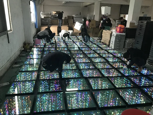 factory price 3D interactive mirror dance floor  Mirror Stage Floors Golden Infinity DIY Portable Dance Floor