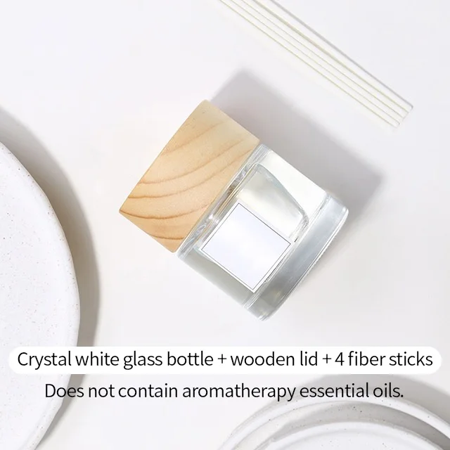 Vietnam Plug In Aroma Fiber Stick Reed Black Glass Diffusers Bottle Set With Wood Lid For Hotel