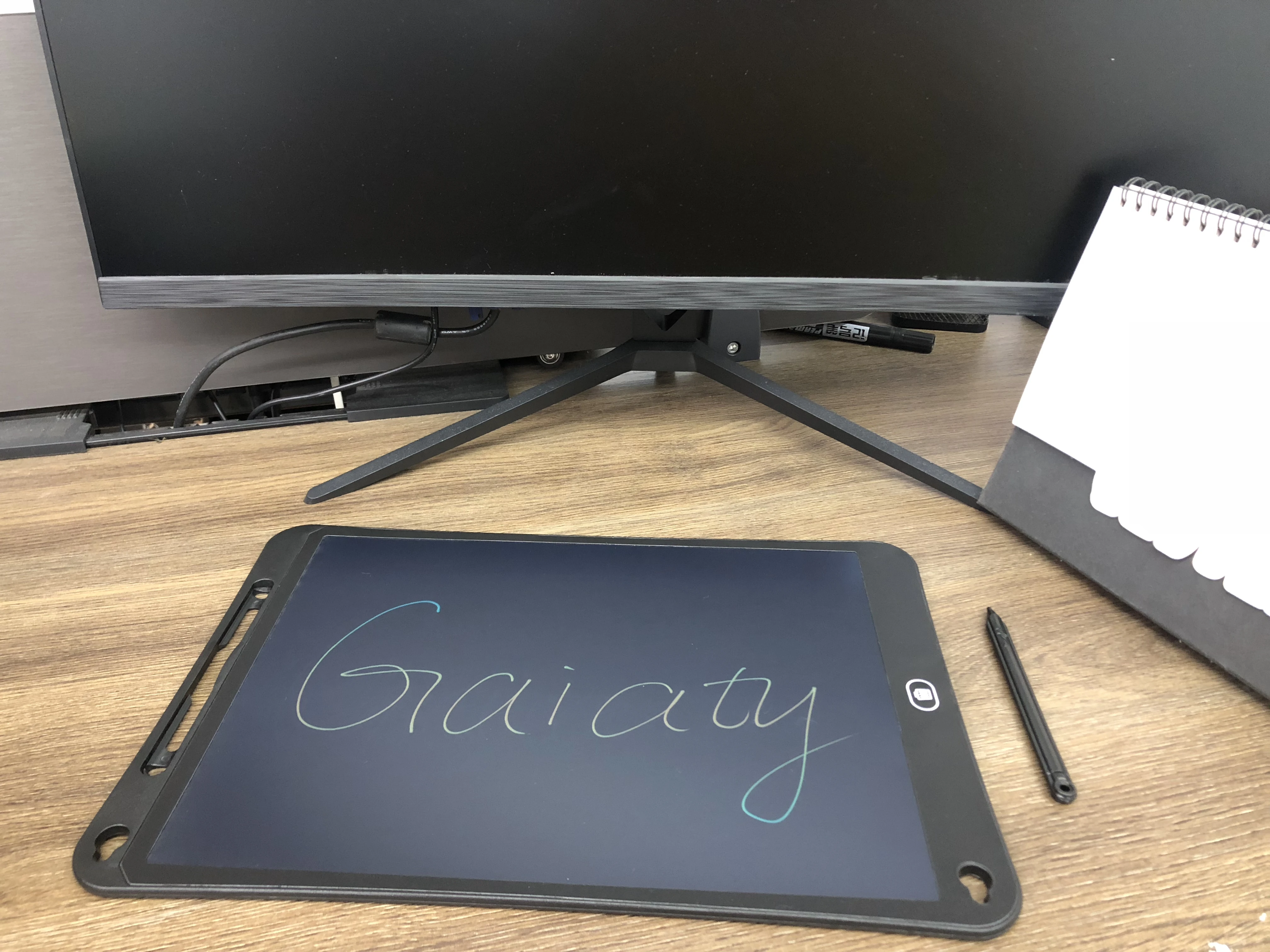 8.5/10/12/15/18/2 Inch LCD Writing Tablet Mini Writing Board LCD Drawing Tablet Digital Handwriting Pad Toys for children