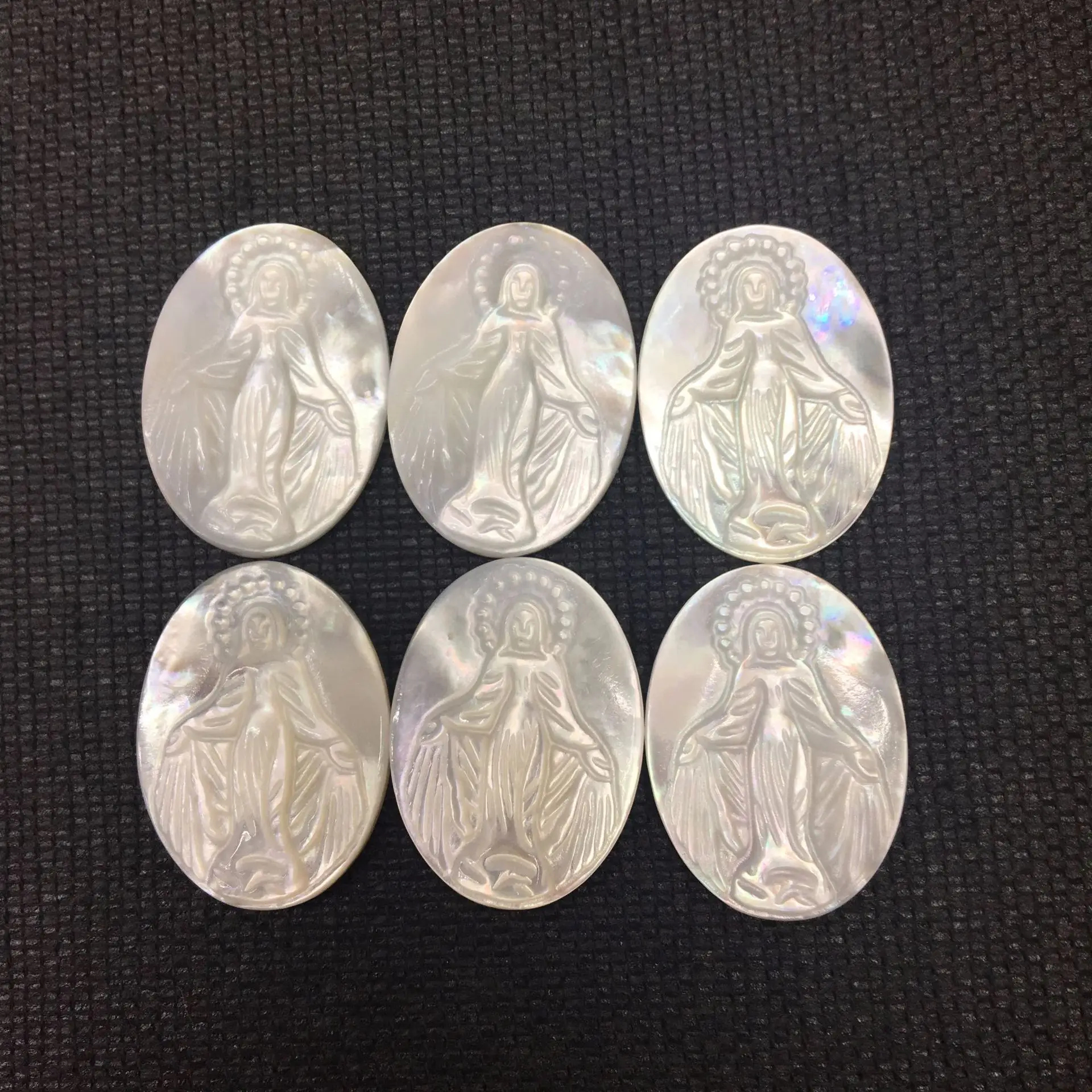 Овальный 15x20 мм белый корпус Христос Камея религиозные резные Девы Марии перламутр ремесла