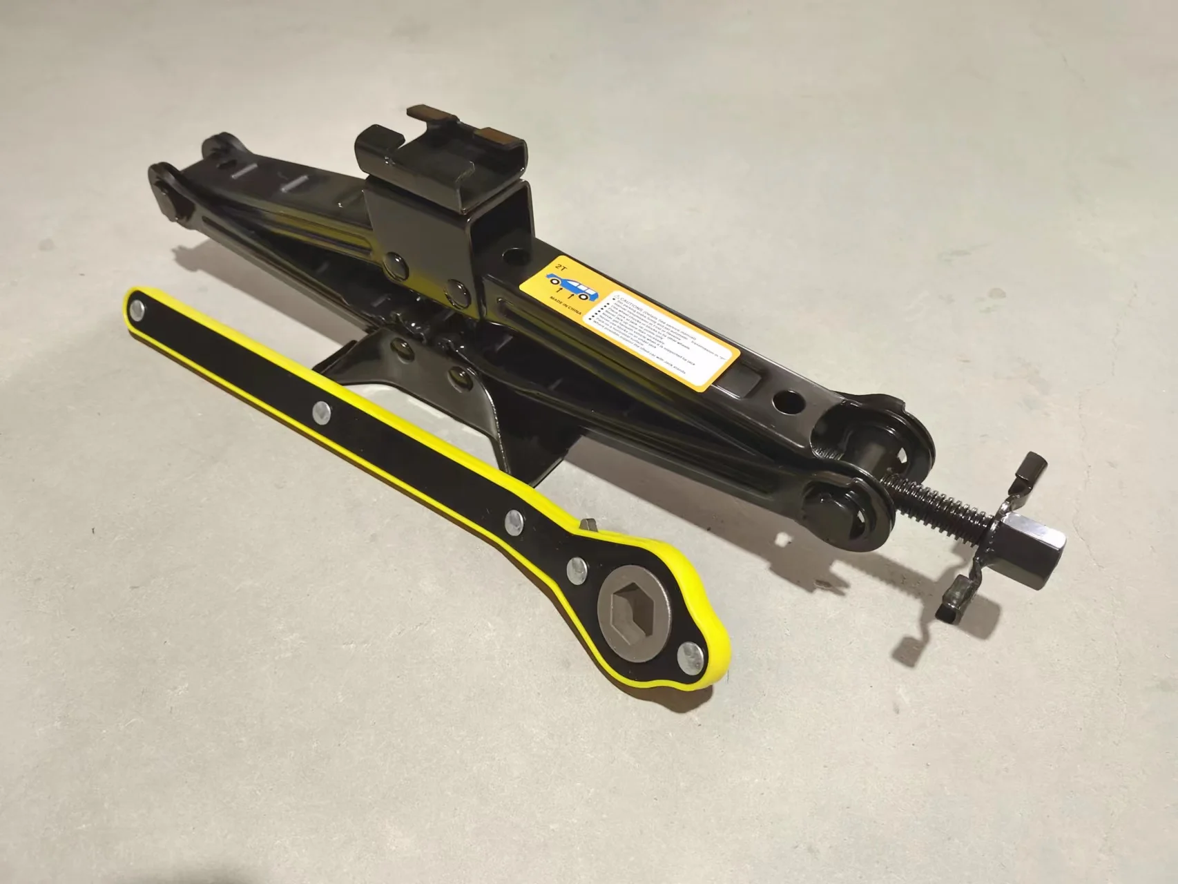 2 Ton Automatic Portable Car Jack Cordless Wrench Tyre Change Hand-operated Horizontal Type Jack Car Jack  Ratchet Wrench