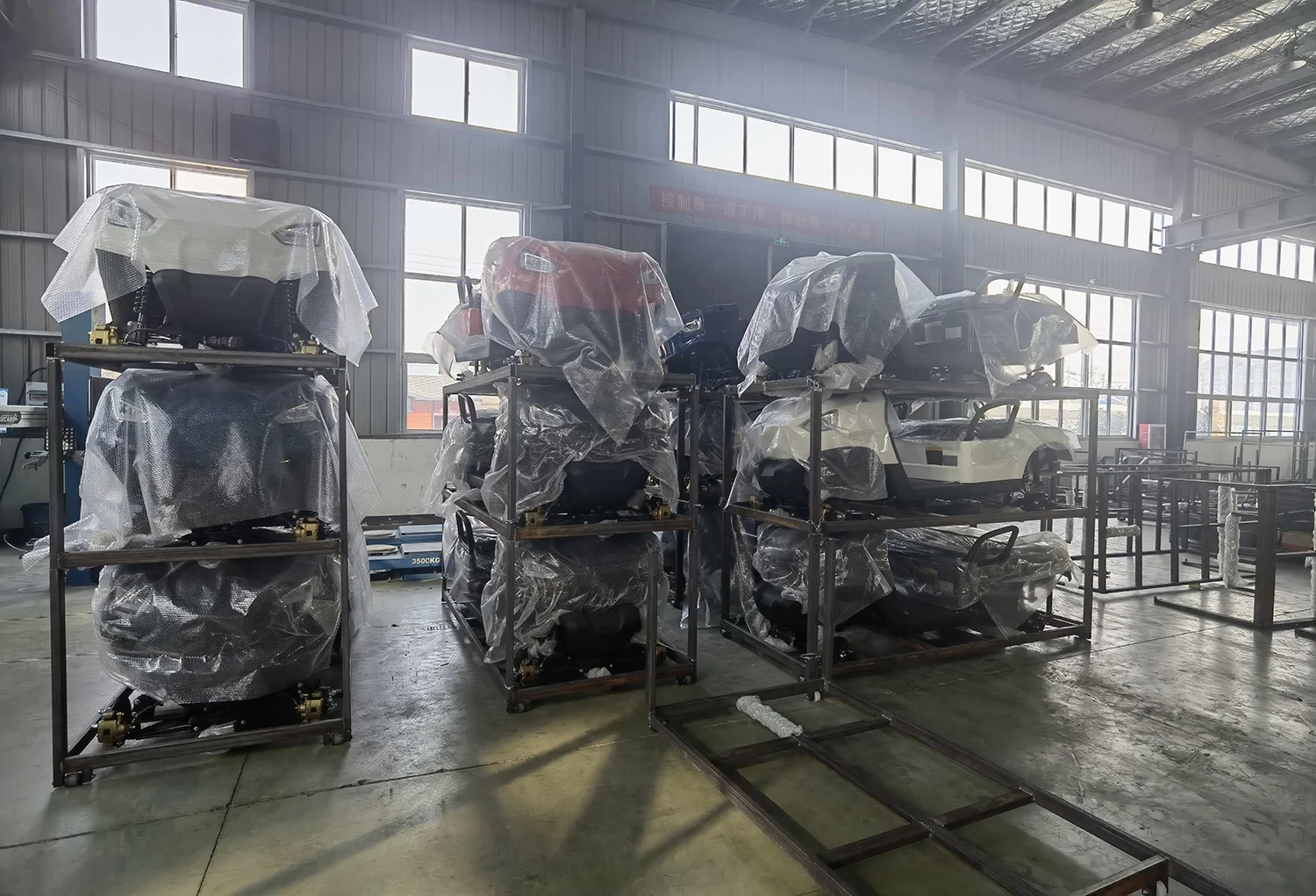 Battery Powered Roof Plastic 6 Seater Cargo Wholesale Golf Cart Hot Sell in Japan