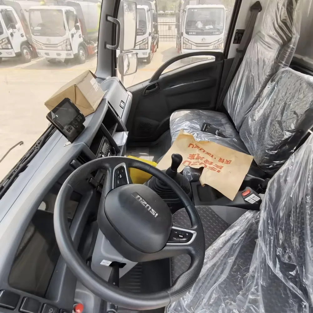 ISUZU муниципальный грузовик для вывоза мусора и сбора отходов