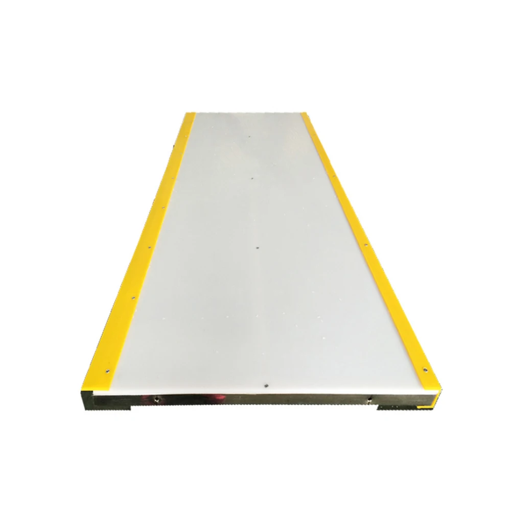 Factory direct sales white or custom color hockey dasher board hdpe for indoor and outdoor