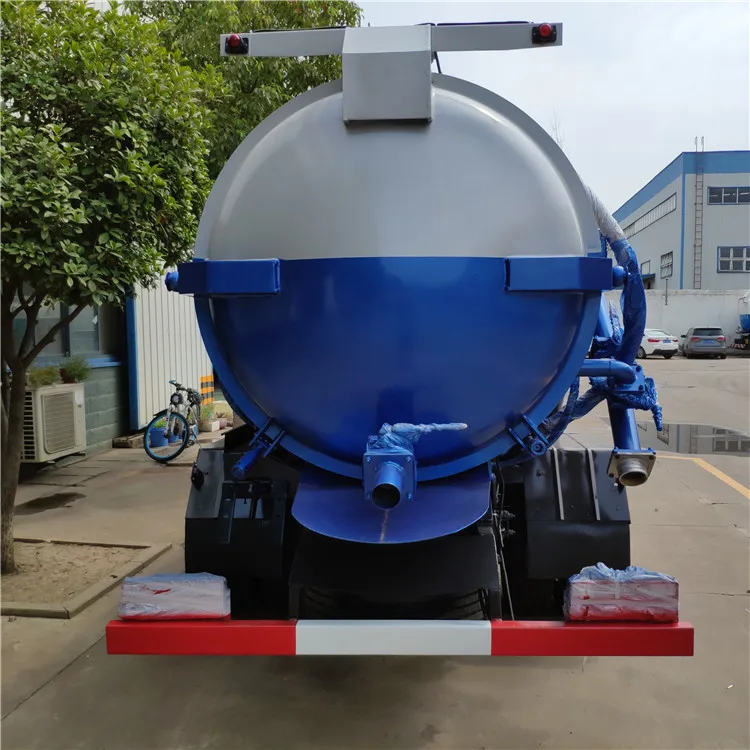 5000L 6000L Sewer suction tanker truck 5Tons 6Tons waste oil water suction truck