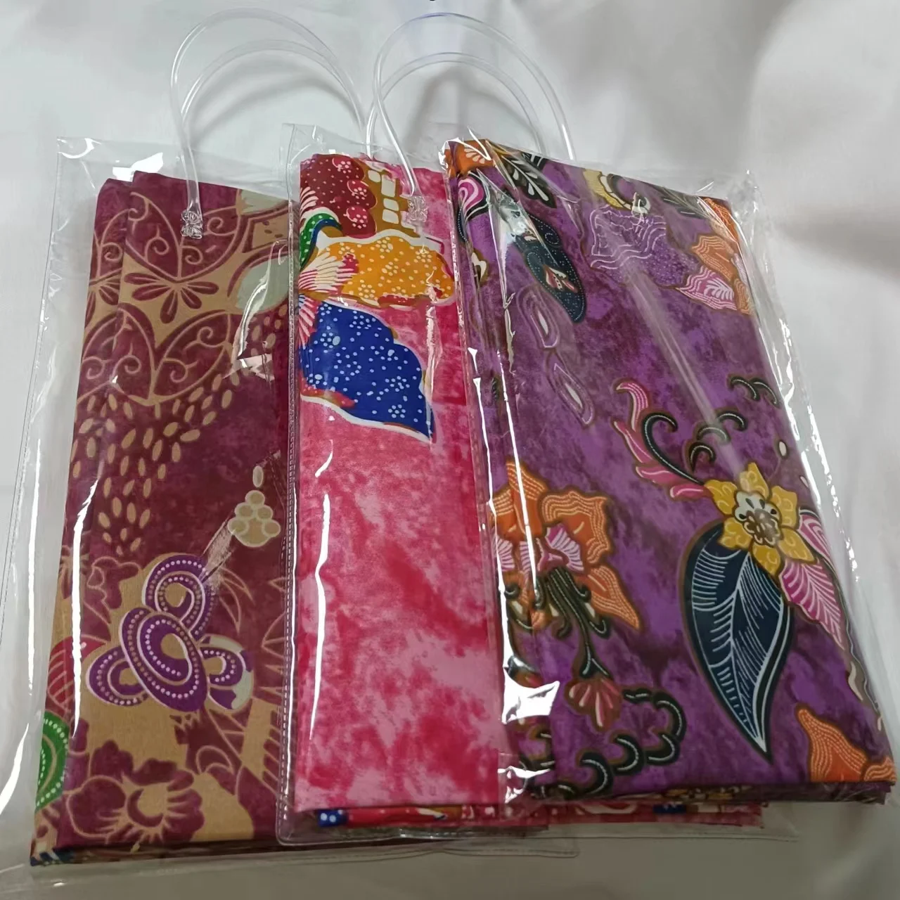 Sarong batik indonesia polyester printed traditional fabric tube skirt sarong/batik microfiber fabric in rolls Malaysia