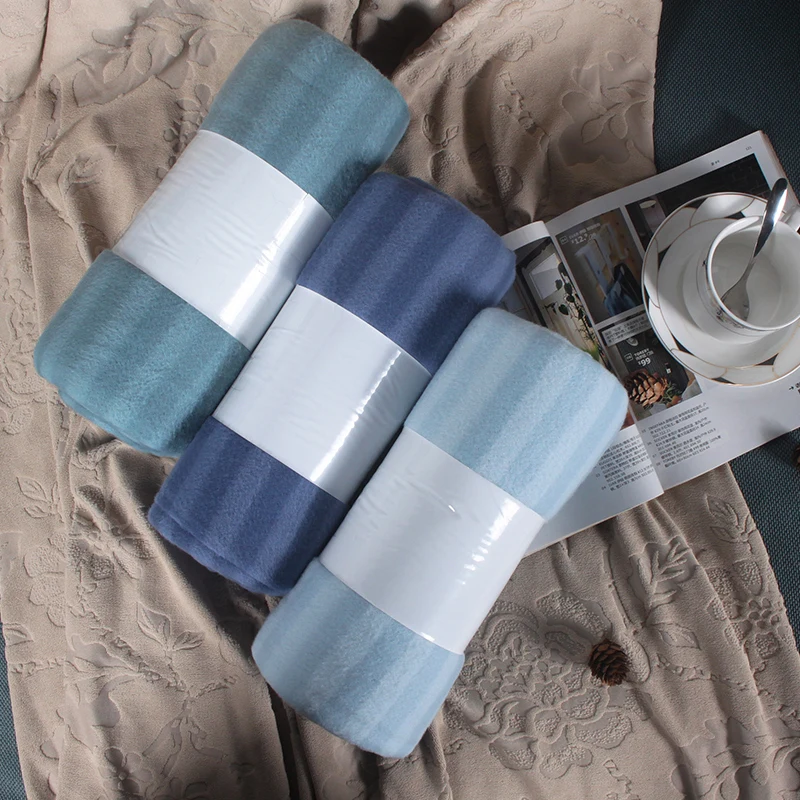 Wholesale customized 100% polyester double Brushed fleece warn comfort super soft sofa knitted throw blanket for