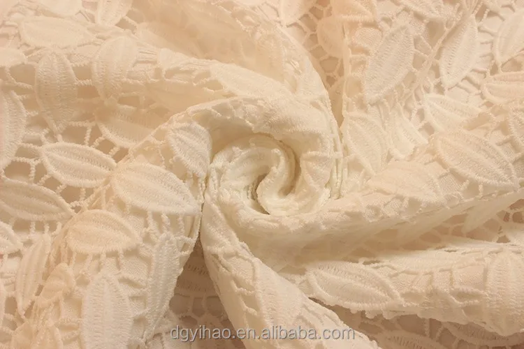 Yihao New Fashion Runway Ladies Elegant High Quality Leaves Hollow Out Lace A-line Long Dress