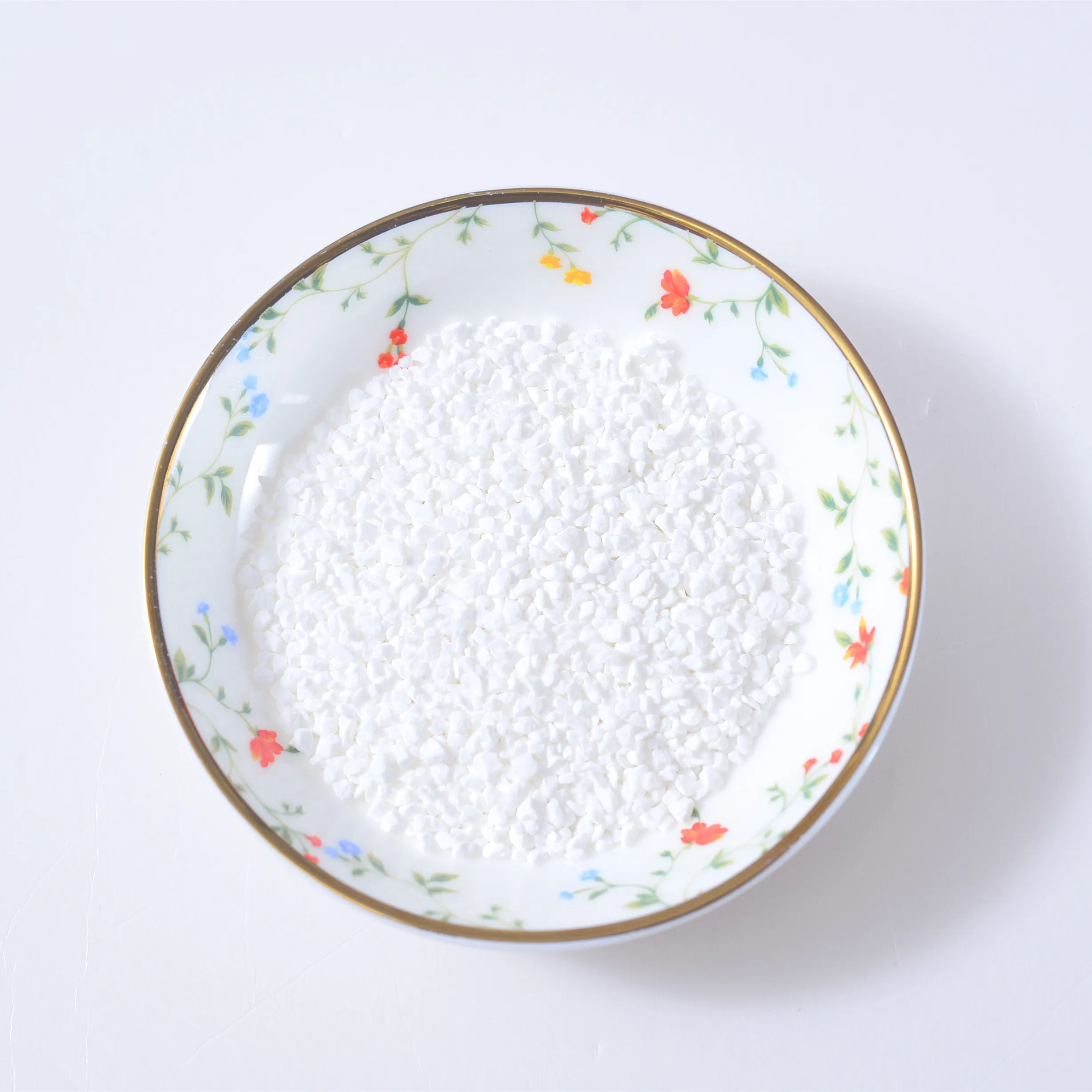 LC240717E Chlorine Manufacturer 8-30 Mesh Chlorine Granules For Swimming Pool