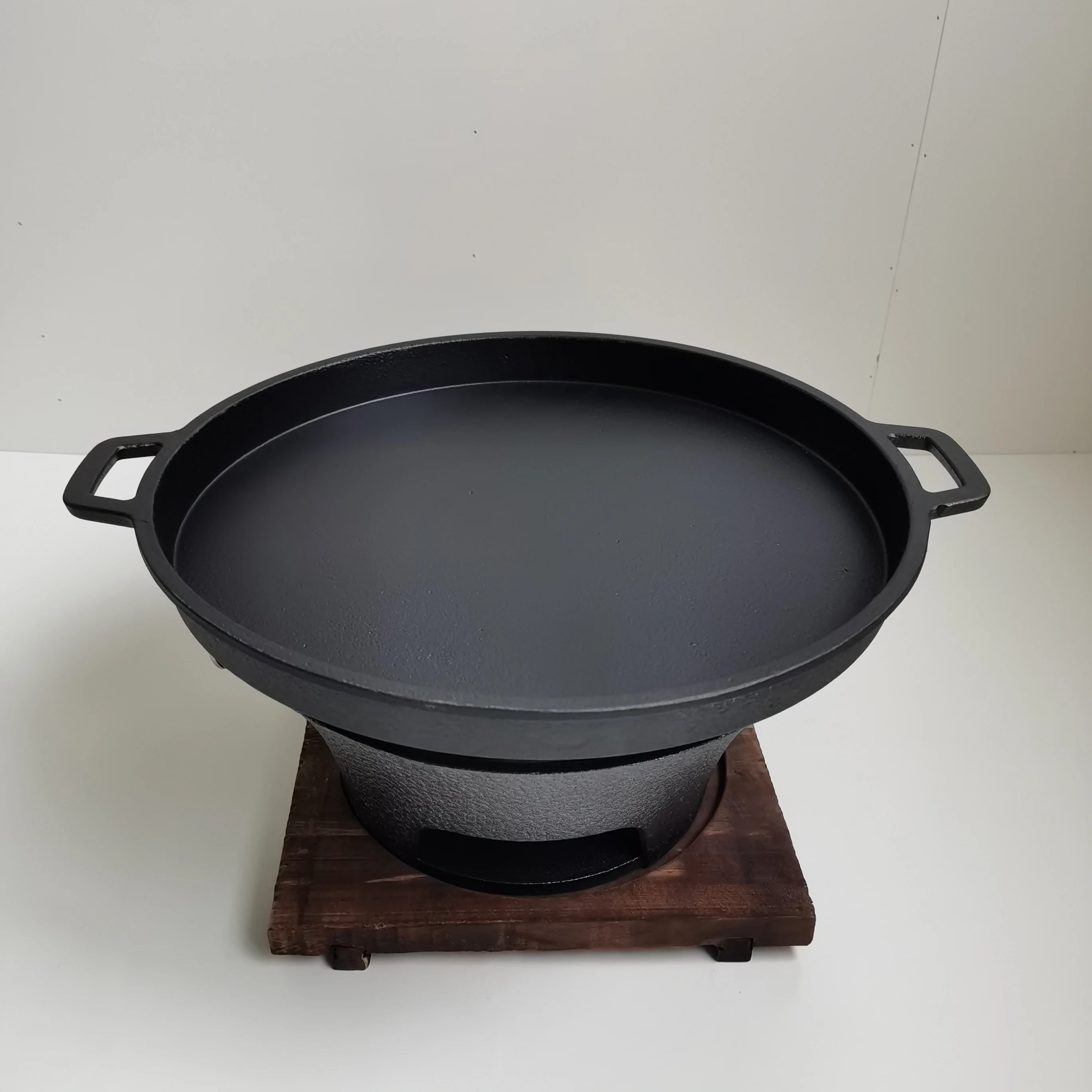 Popular design small round cast iron charcoal barbecue grill stove