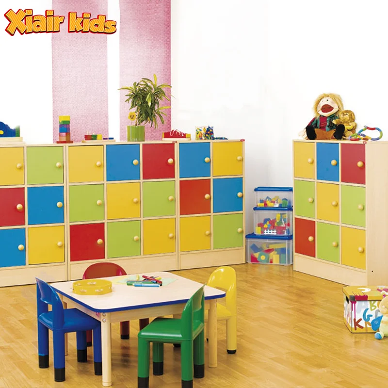 Europe Style Wooden Indoor Montessori Kindergarten Furniture Set Tables And Chairs For Colorful Preschool Center Furniture
