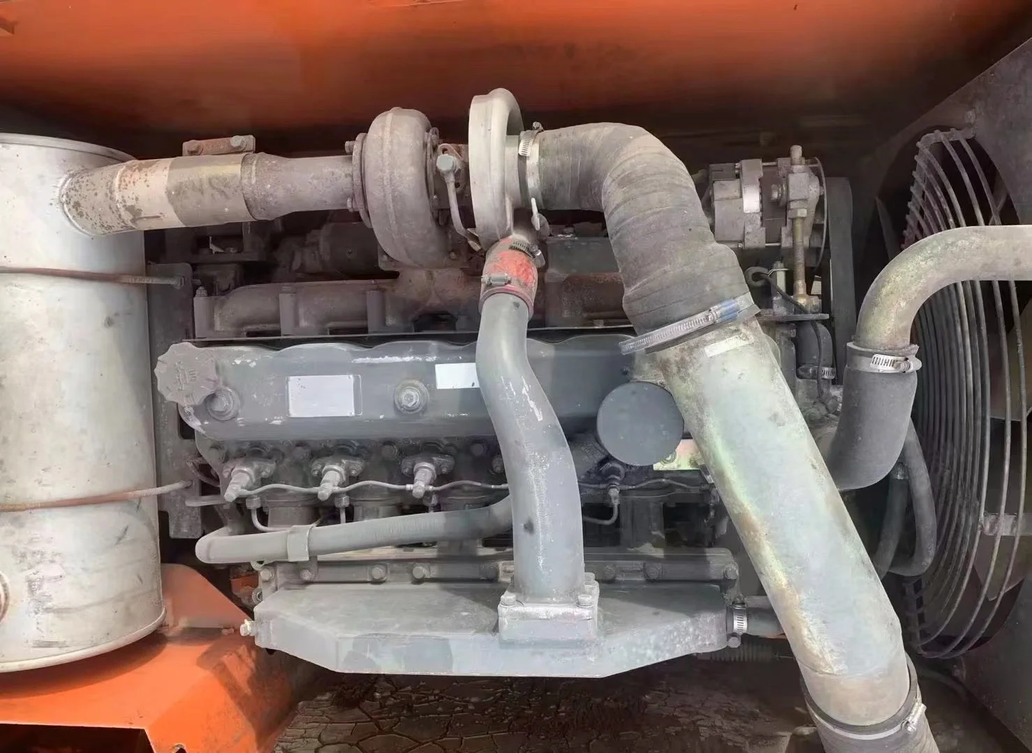 Колесный экскаватор Doosan DH210W 20 тонн