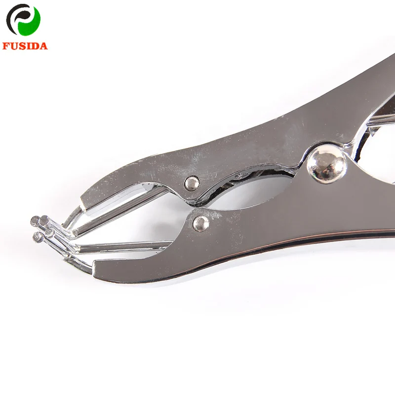 Stainless Steel Elastrator Bloodless Burdizzo Castration Plier For Cows