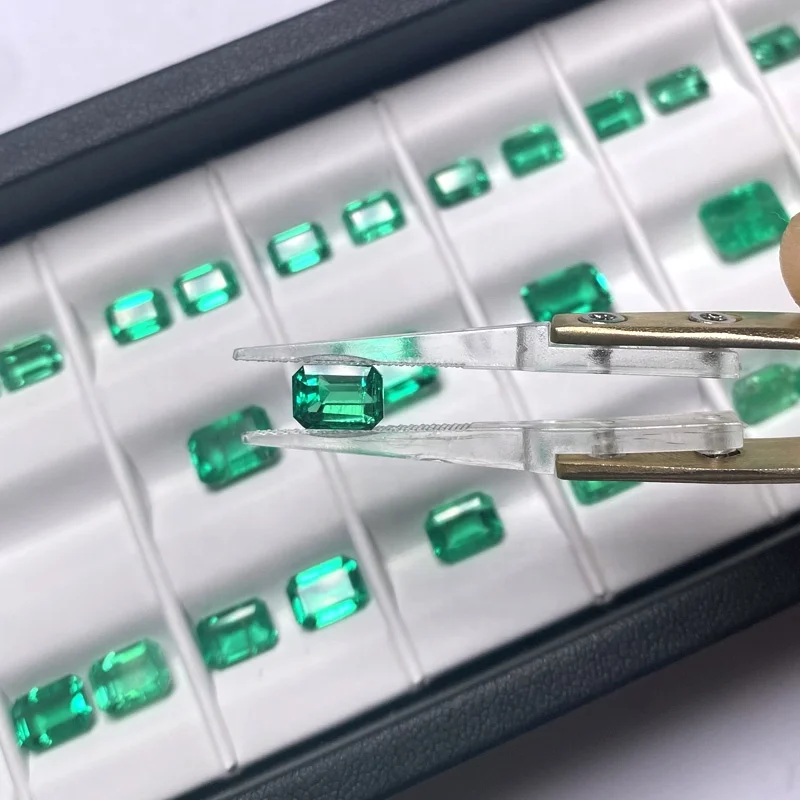 Wuzhou Manufacturer HQ Loose Emerald Cut Lab Emerald Stones Hydrothermal Lab Grown Colombian Emerald with Inclusion
