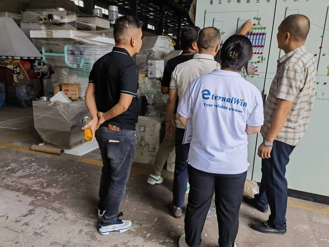 Automatic 10 ton complete animal feed pellet line cattle feed pellet processing production plant with computer batching system