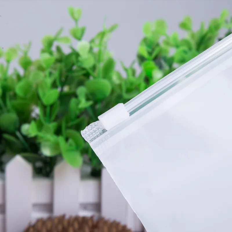 PE Self-sealing Clothes Bag Translucent Transparent Frosted Zipper Sealed Plastic Bag Hats Customized Clothes Socks Zipper Bag