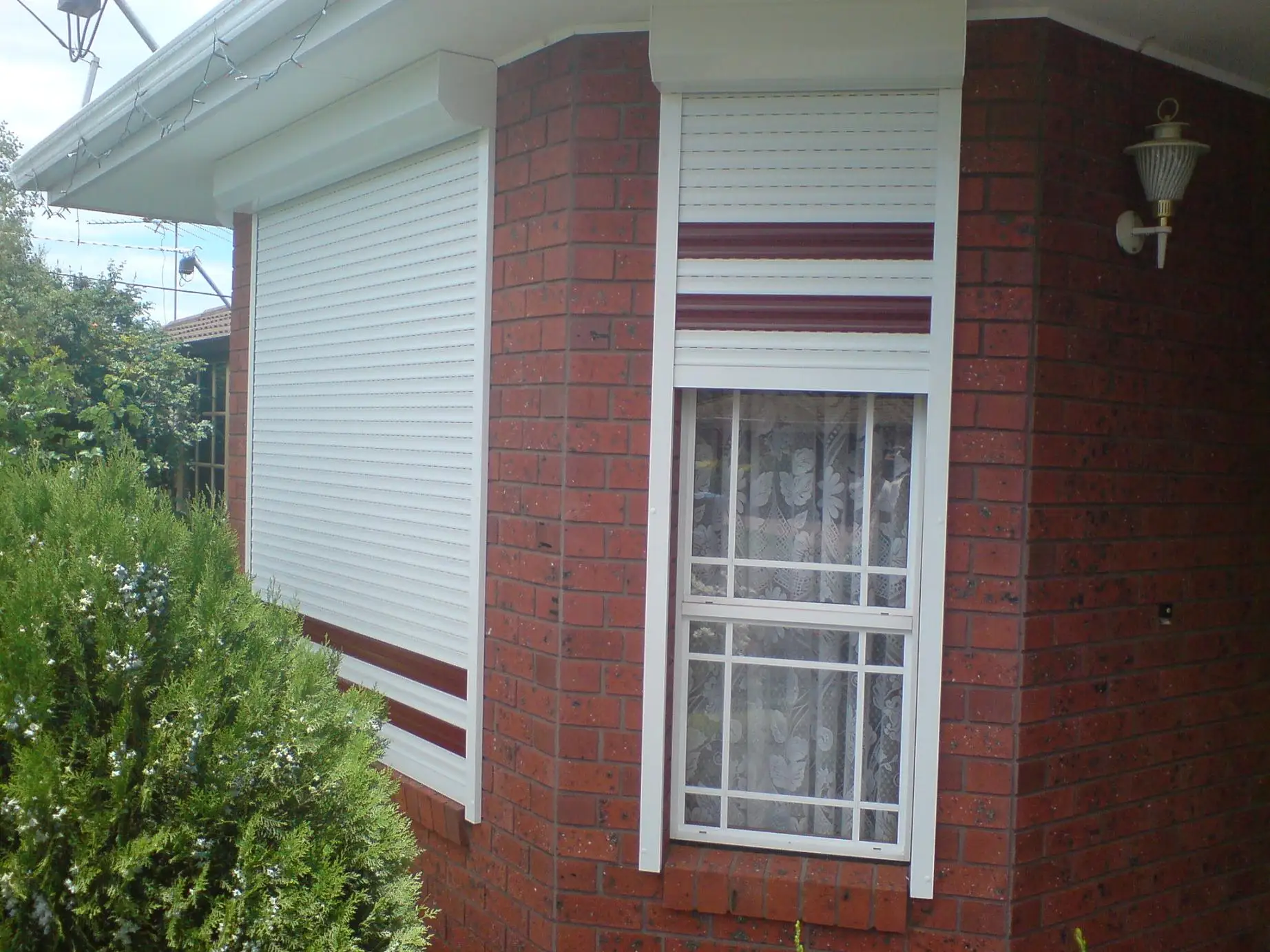 AS2047 TOMA aluminium hurricane roller blind security rolling window typhoon resist roll up door wind proof roller shutter