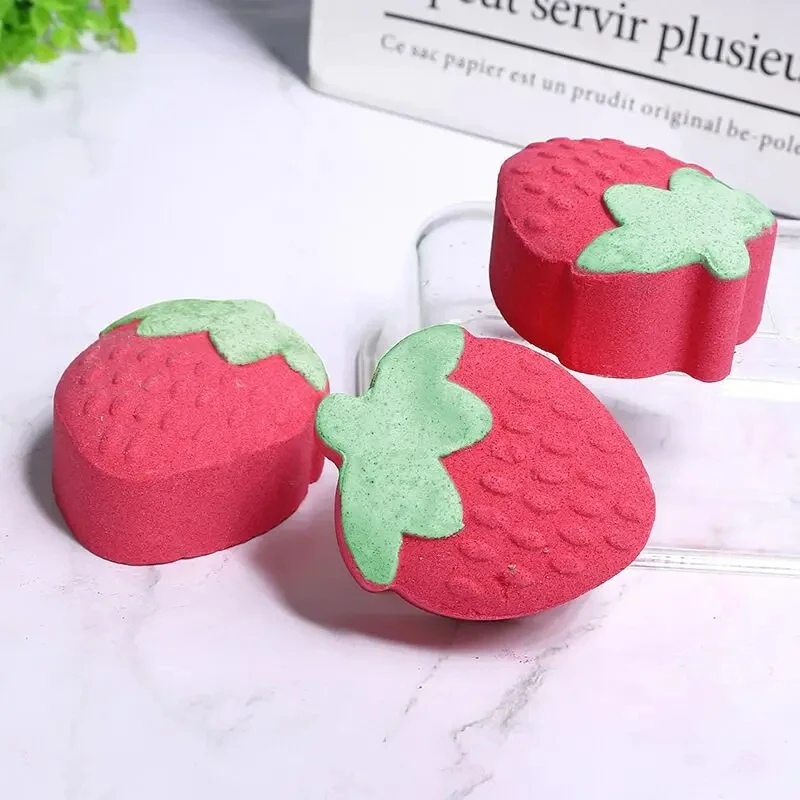 Funny Bath Wholesale Custom Packing Bubble Natural Vegan Scented Kids Fruit Banana Peach Watermelon Strawberry Bath Bombs