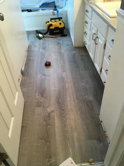 Popular Oak SPC flooring 5mm waterproof Spc click vinyl flooring Indoor Tiles