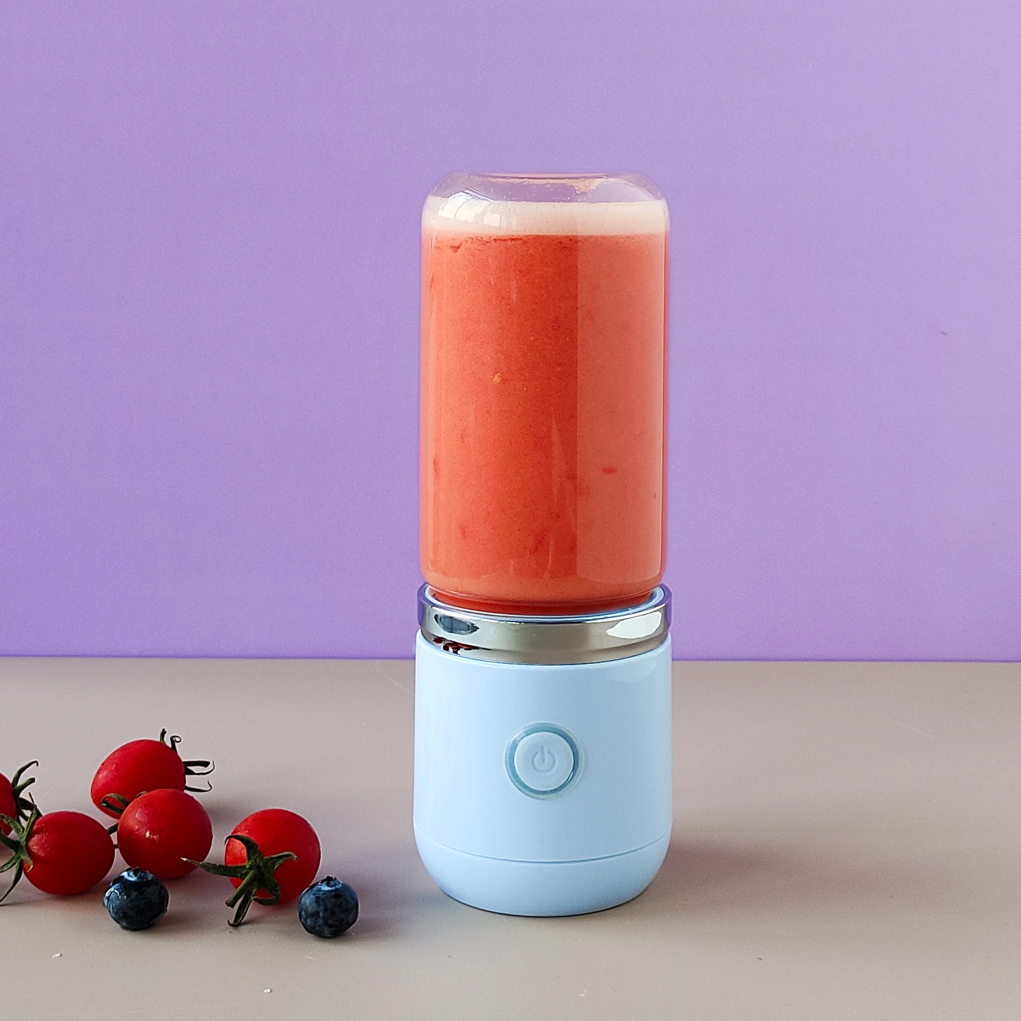Factory Prices Multifunctional Fruit Wireless Mini Portable Electric Power Hand Blender Juicer Rechargeable Blender